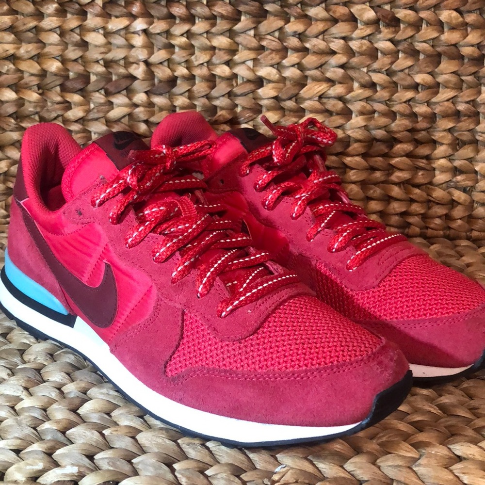 Nike Women’s Internationalist Legion Red
